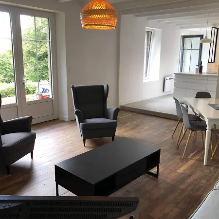 Maison 2 Ch - 7 Pers - Au Coeur Du Château De Bothané Feriehus *